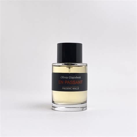 Buy Frederic Malle En Passant Eau De Parfum Online Shopperfume