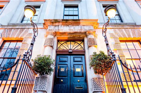 Check spelling or type a new query. 11 Cavendish Square, London, Jewish Engagement Photography - SpotyPhoto - Documentary Wedding ...