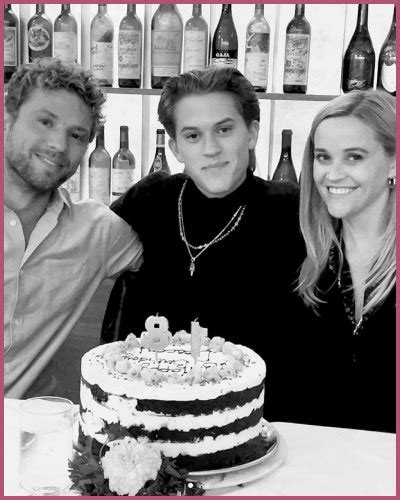 Reese Witherspoon And Ex Husband Ryan Phillippe Come Together To Celebrate Sons Music Career