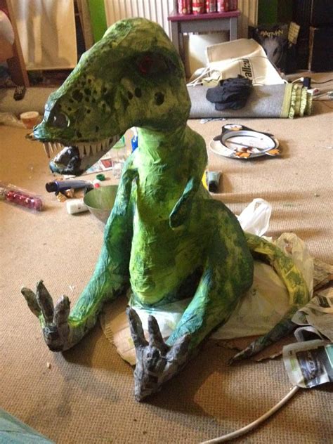 Dinosaur Stolen From Brighton Mans Jurassic Park Jeep Brighton And