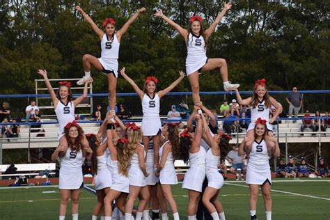 Smithtown West Scores 41 First Half Points In Homecoming Victory Tbr