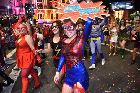 Drag Queens Dancers Celebrate Sydneys Gay Mardi Gras Gma News Online