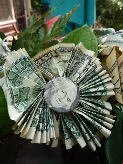 Pin By Cathy Goode On Money Bouquets Money Bouquet Paper Art Art