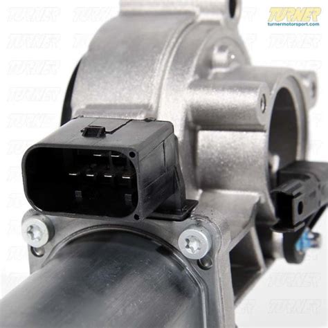 Once you can reach all four bolts, remove them with an e10 socket. 27107566296 - Genuine BMW Transfer Case Actuator - E53 X5, E83 X3 | Turner Motorsport