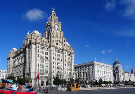 The latest tweets from liverpool fc (@lfc). Liverpool Stadt Stadion / Anfield Stadion, Hemmaplanen Av ...