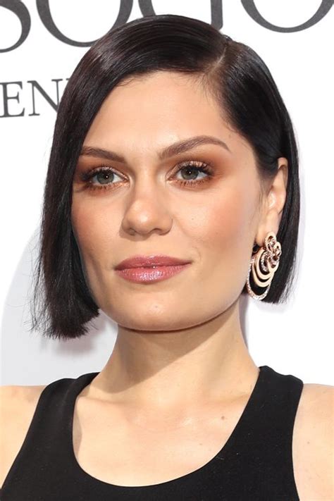 Jessie Js Hairstyles And Hair Colors Steal Her Style