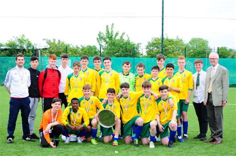 Soccer Squad Crowned Leinster Champions Coláiste Éanna