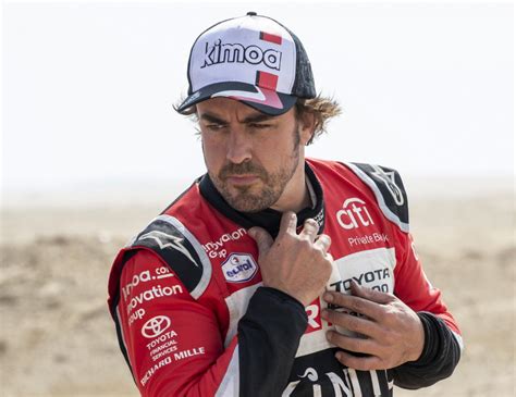 Entra en su mundo y descubre todo lo que necesitas saber del dos veces campeón del mundial de pilotos de fórmula 1 y campeón del mundo de resistencia. Fernando Alonso vuelve a la Fórmula 1 con Renault