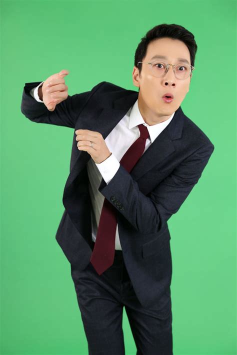 '나혼산' 기안84, 업그레이드 집 공개 안마의자+냉장고 구입결정적장면. 방송'국제아파트' 이휘재 "집에 있는 게 힘들어 출연 결정했다 ...