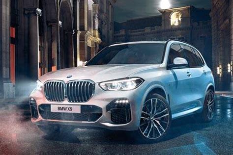 Bmw shares rose as much as 1.9% on friday in frankfurt.bmw expects the eu will significantly reduce its allegations against the company, according to a statement. bmw x5 xdrive30d design pure experience 7 seater Price in ...