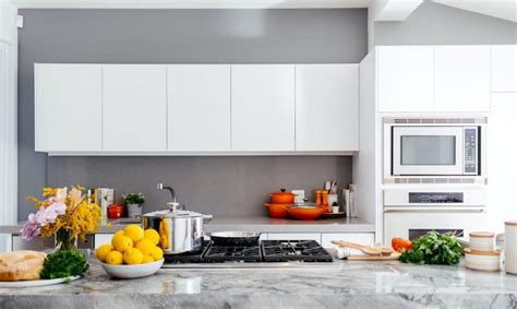 5 Things To Make Your Kitchen Look More Luxurious Kitchen Cabinets