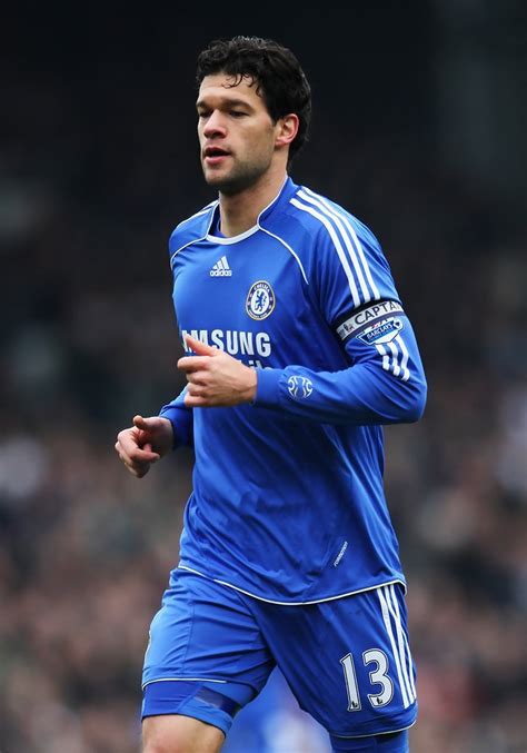 Баллак михаэль / michael ballack. Michael Ballack Photos Photos - Fulham v Chelsea - Premier ...