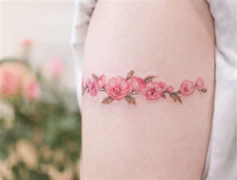 11 Pink Flower Tattoos That Will Blow Your Mind Alexie