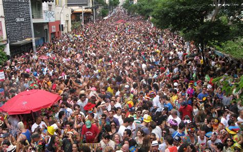 Fotos Blocos De Carnaval Em Sp Neste Domingo Fotos Em Carnaval