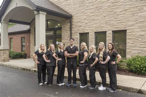 About Our Skilled Dentist In Gallatin Sumner Dental Group