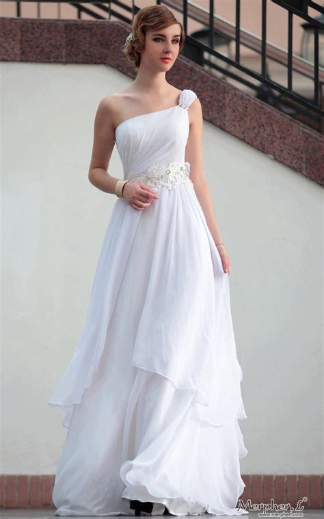 Www.hodress.com.au selects a vast collection of white formal dresses which includes long white formal dress. White evening dresses plus size - Style Jeans