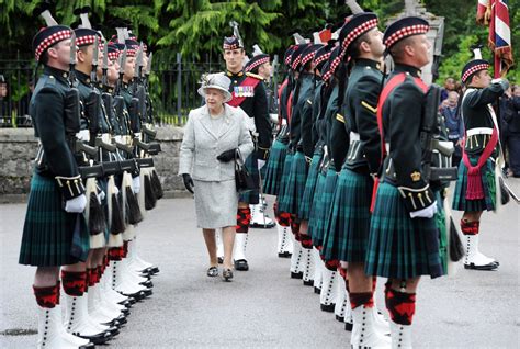 Armys Famous Scots Black Watch Battalion Could Be Axed Under New Cuts