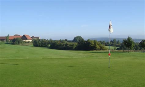 Earthcam is the leading network of live streaming webcams for tourism and entertainment. Golfclub Hochstatt Härtsfeld-Ries - Golfplatz Neresheim ...