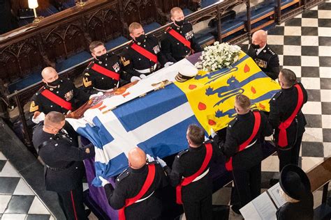 Slay mobs until 100% 12 keepers of korthia: Unique televised moment of coffin being lowered into the ...