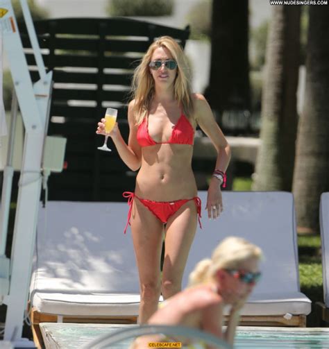 Lauren Stoner No Source Beautiful Babe Posing Hot Celebrity Bikini