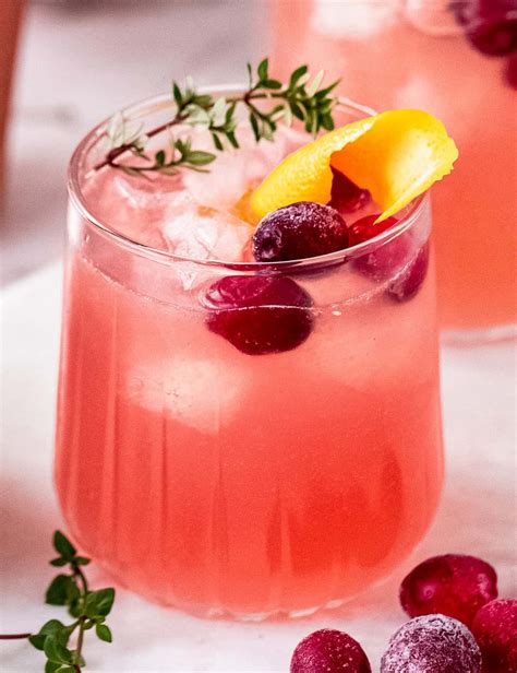 Winter Cranberry Orange Whiskey Cocktail The Chunky Chef