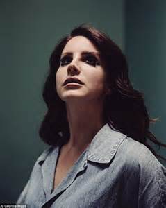 Lana Del Rey Slams Feminism As Boring In New Magazine Interview