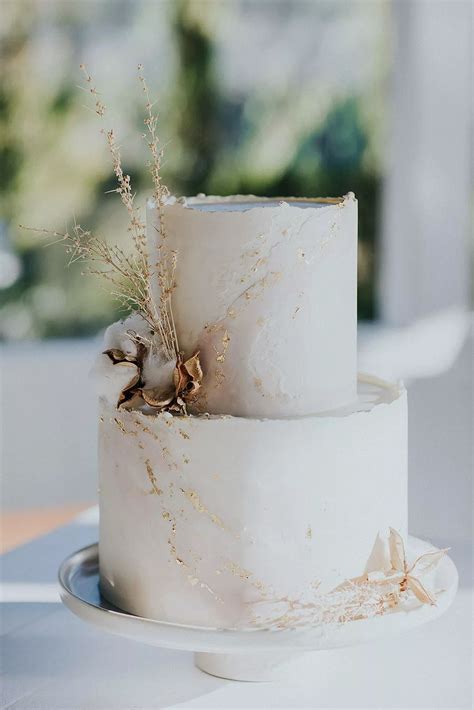 28 Beautifully Boho Wedding Cakes