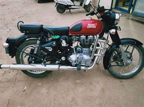 While self start or electric start is. Used Royal Enfield Classic 350 Bike in Sonipat 2018 model ...