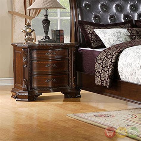 Visualisations and design of baroque bedroom. Bellefonte Baroque Brown Cherry Sleigh Bedroom Set with ...