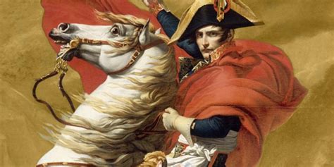 Confezioni in ecopelle di colore blu e rivestimenti interni bianchi. Sciabole da champagne: l'antica tecnica del sabrage