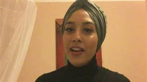Handms Latest Look A Hijab Wearing Muslim Model