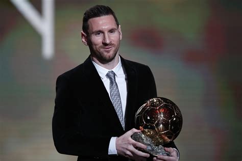 Lionel Messi Remporte Son Sixième Ballon Dor