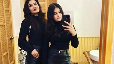 Raveena Tandon Twins With Daughter Rasha Thadani In Black In New Pic Fans Say They Look Like