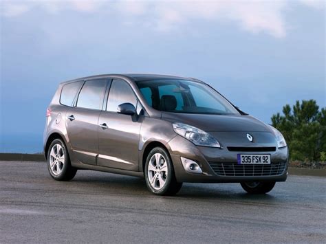 New Renault Grand Scenic Secures Five-Star Euro NCAP Rating - autoevolution