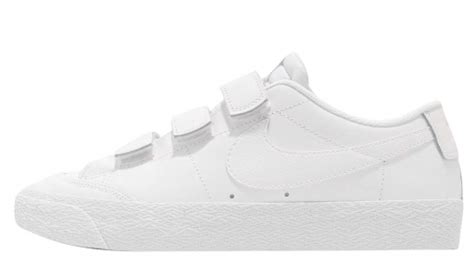 The Clean And All White Nike Tennis Classic Ac Velcro