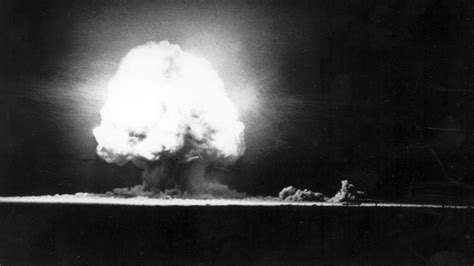 The First Atomic Bomb Test Is Successfully Exploded July 16 1945