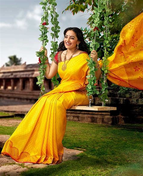 Beautiful And Gorgeous Yellow Saree For Wedding Function Little