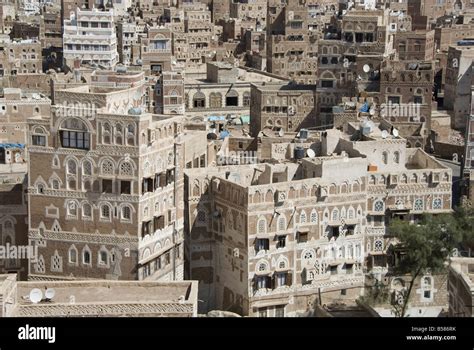 Traditional Yemeni Houses Hi Res Stock Photography And Images Alamy