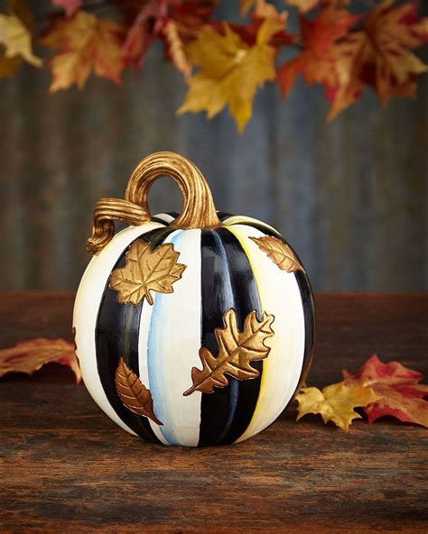 30 Lovely Fall Pumpkin Decor Ideas Magzhouse