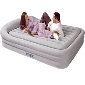 Air mattress frame was such a quirky novelty back then, but we definitely made the concept our own in the years to follow, as indicated by the sales numbers we had access to. Inflatable Beds: Comfort Frame Queen Size Air Mattress ...