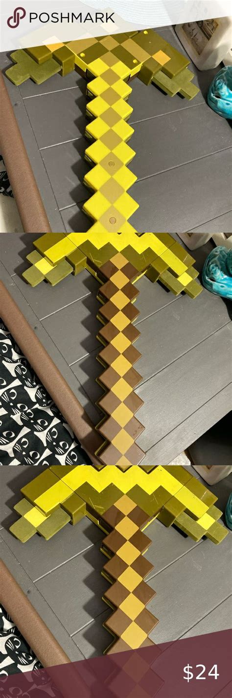 Minecraft 2 In 1 Transforming Gold Sword Minecraft Sword Gold