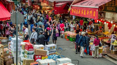 The benchmark hang seng index is composed of 50 constituent stocks, representing about 60% of total market value coverage in hong kong. Hong Kong food market tour: Where to find authentic ...