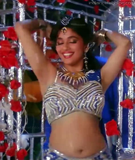 Madhuri Dixit Bollywood Hot Navel Show Dance Video