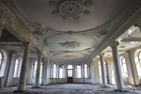 One Photographer Spent Five Years Capturing The Interiors Of Abandoned