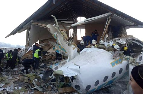 12 Killed Dozens Hurt After Plane Crashes In Kazakhstan News 1130