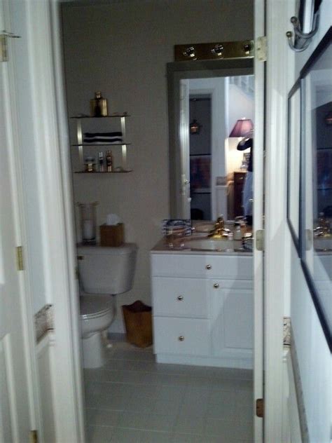 Full size medicine cabinet storage idea. Entry 1/2 bath | Bathroom medicine cabinet
