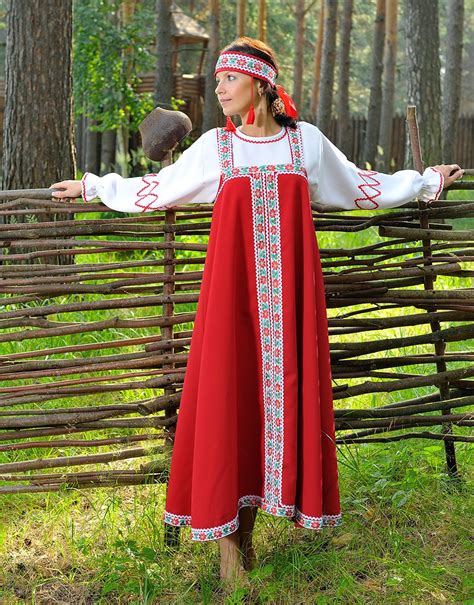 Traditional Russian Costume Varvara Russian Clothing Traditional Outfits Russian Dress