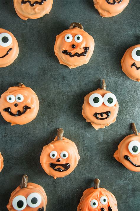 Easy Pumpkin Oreos Seasoned Sprinkles Seasoned Sprinkles