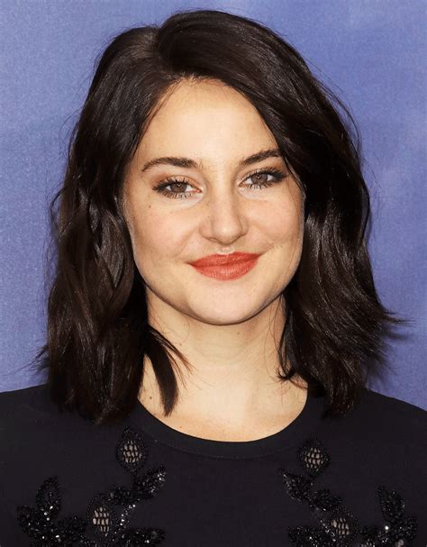 Shailene Woodley Debuts Her New Dark Hair Could You Do The Same
