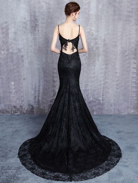 Black Gothic Lace Appliqued Sexy Mermaid Wedding Dress Uk